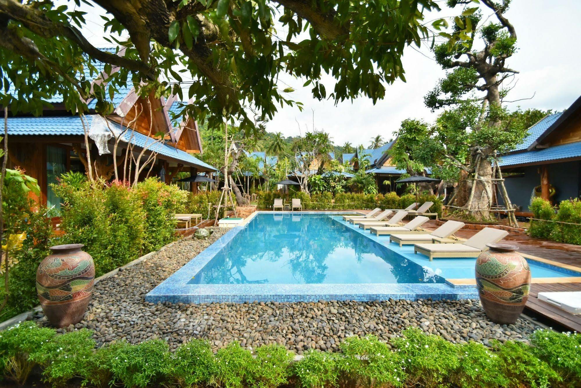 The Nine Thipthara Klongson Resort Ban Nong Thale Ngoại thất bức ảnh